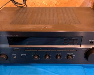 Yamaha stereo receiver