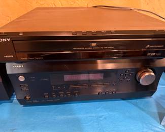 Sony CD/DVD player , integra cinema series