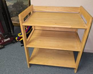 Versatile low shelves