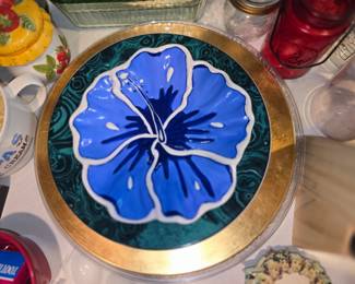 decorative serving pieces