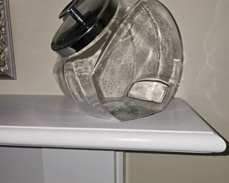 Old style canister