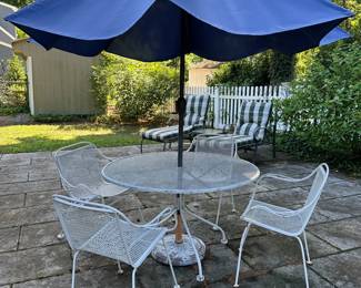 Vintage Woodard Sculptura Style Patio Table, Chairs, Umbrella & Stand