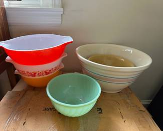 Pyrex Friendship Cinderella Mixing Bowls, Jadite Bowl