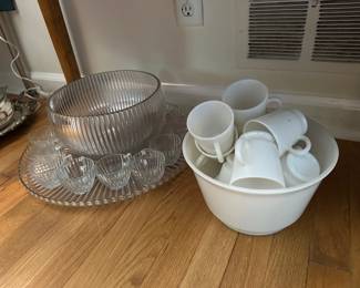 Heisey Punch Bowl w/ Underplate & Cups, Milk Glass Puch Bowl w/ Cups
