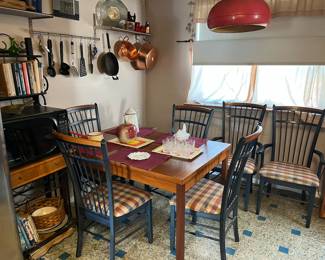 MCM kitchen dinning set with chairs