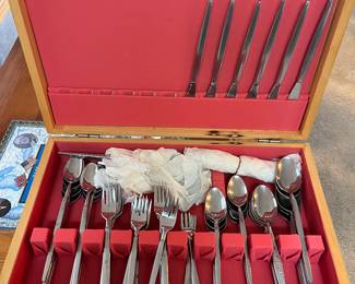 Silverplated flatware