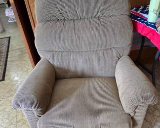 Lazy-boy Tan Recliner