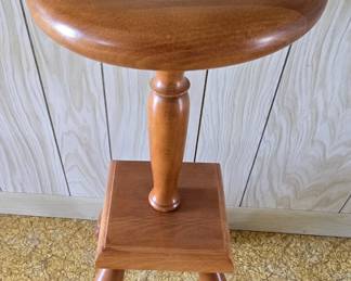 Another Ash Tray Stand