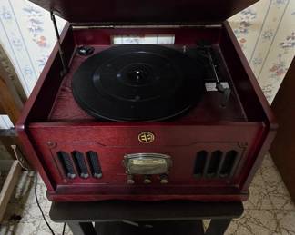 Record Player - Reproduction