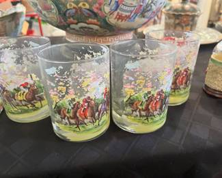 Taste of Kentucky
Highball glasses