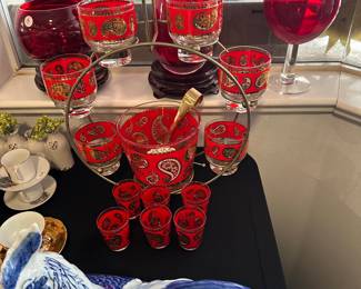 Vintage cocktail set