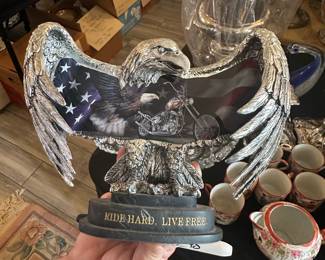 HARLEY DAVIDSON LIVE FREE