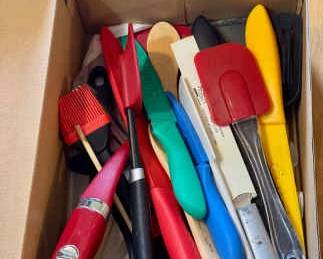 Mystery Lot Of Kitchen Utensils
