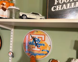Lady Vols wall clock