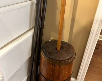 Butter churn