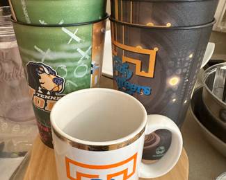 Stadium cups