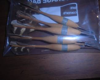 better photo of wooden datrs