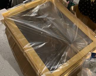 Frames (large picture frames) 
