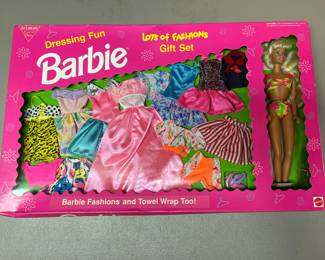 Barbie clothing set