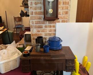 Treadle Sewing Machine 