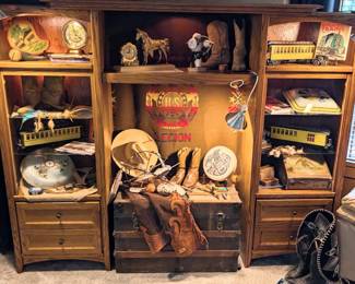 Great expandable entertainment center!