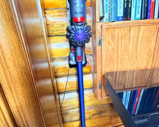 Dyson Vacuum 
