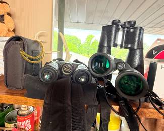 Binoculars 
