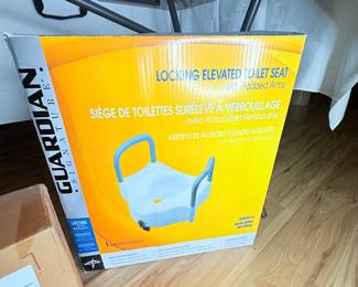 Guardian Locking Elevated Toilet Seat....."NEW"