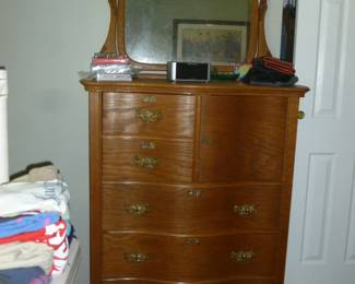 Antique oak chest w/mirror