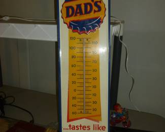Vintage DAD's Root Beer Thermometer