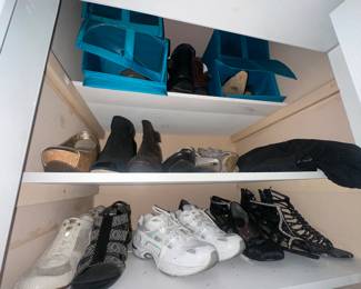 Shoes range from 6.5 to 7.5 woman’s sizes - $5 each