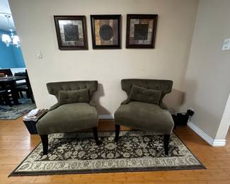 Set of 2 chairs $65
Rug $20
Wall art $15