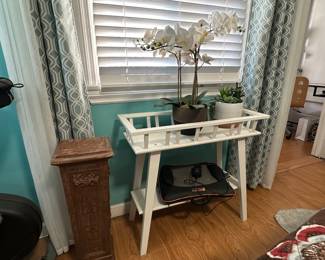 White Plant stand $15