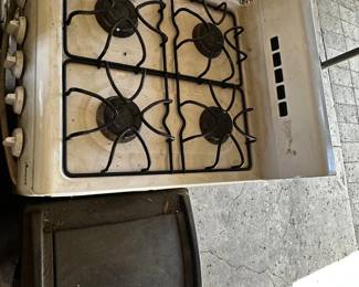 Working mini gas stove $40