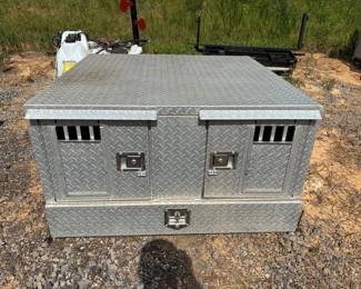 Aluminum Dog Box