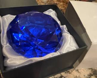LARGE BLUE CRYSTAL W/ BOX