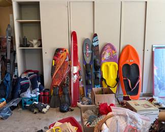 Ski equipment