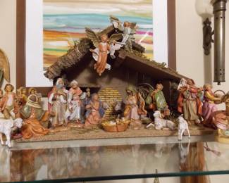 Fontanini Nativity with extra pieces 