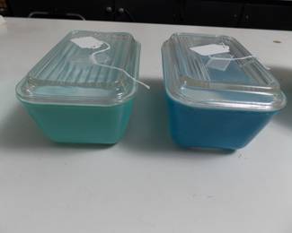 Pyrex Refrigerator dishes