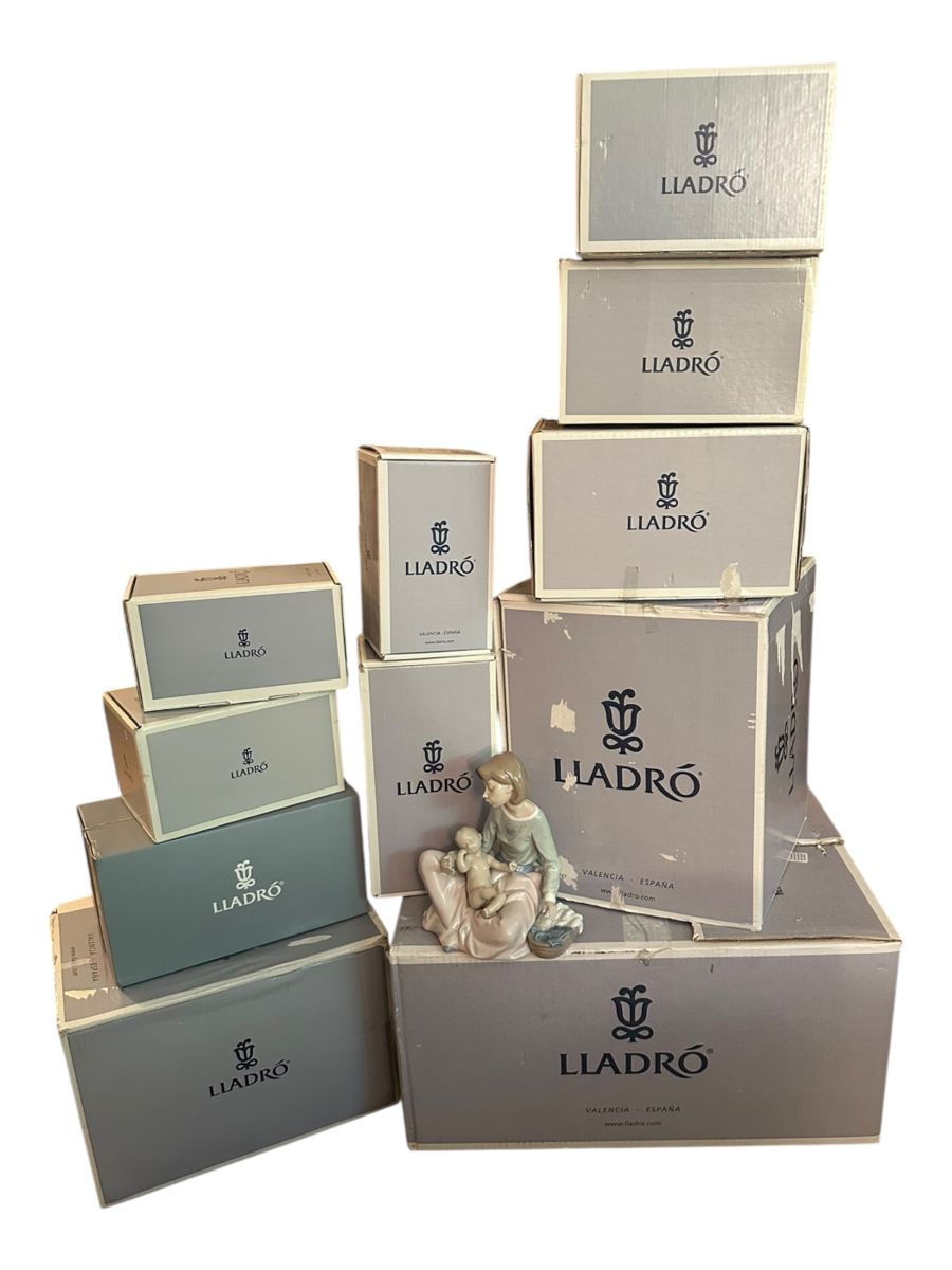 Large LLadro Collection With Box