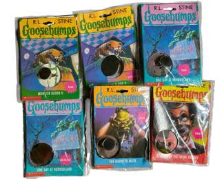 Vintage R.L. Stine Goosebumps Collectible Ring Unopened