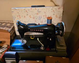 Vintage Kenmore Sewing Machine Model Black 148.273 in case