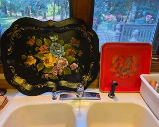 Vintage hand painted Mid-Century serving tray.