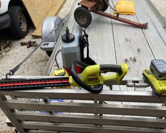 Trimmer
