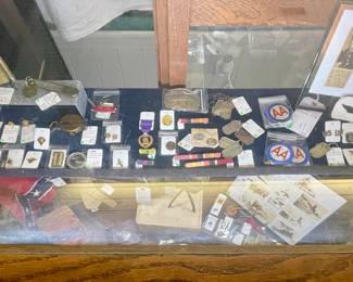 Collector Room @ Checkout
Wonderful Military, Photos, & Knife Collections 
Modern Western Model Toys 