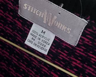 StttchWorks size m vintage clothing 