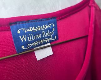 Willow ridge assorted women's clothing 