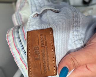 Vintage light was lee jeans 