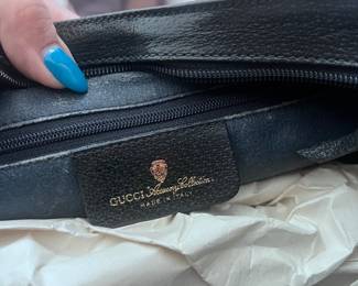 Authentic Gucci purse 