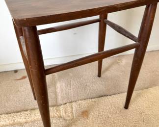 Mid-Century Modern Tapered-Leg Side Table, Atomic Era Accent Piece